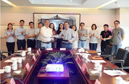 央视网与科大讯飞战略合作 &quot;人工智能编辑部&quot;建设提速